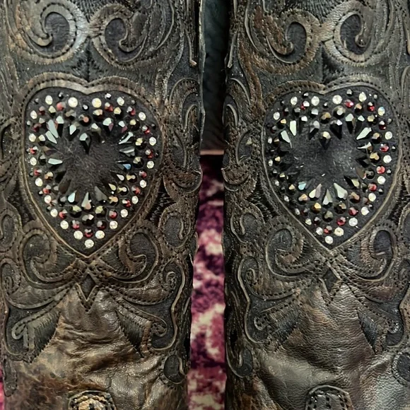 Corral Brown Western Boots with Heart Rhinestone Design - Picture 10 of 14